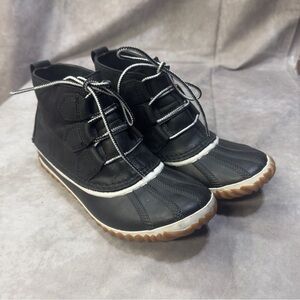 Sorel Out ‘N About Waterproof Duck Boots Women’s Size 7